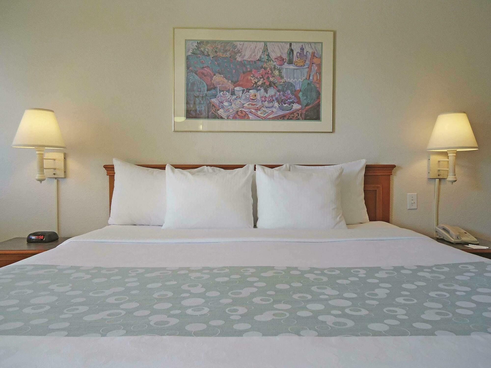 Hotel Marriott Pyramid North 3*
